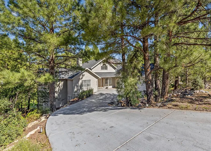 Holiday home Ace - A Hole In One Right On The Golf Course Hot Tub Mt Views Pines Flagstaff